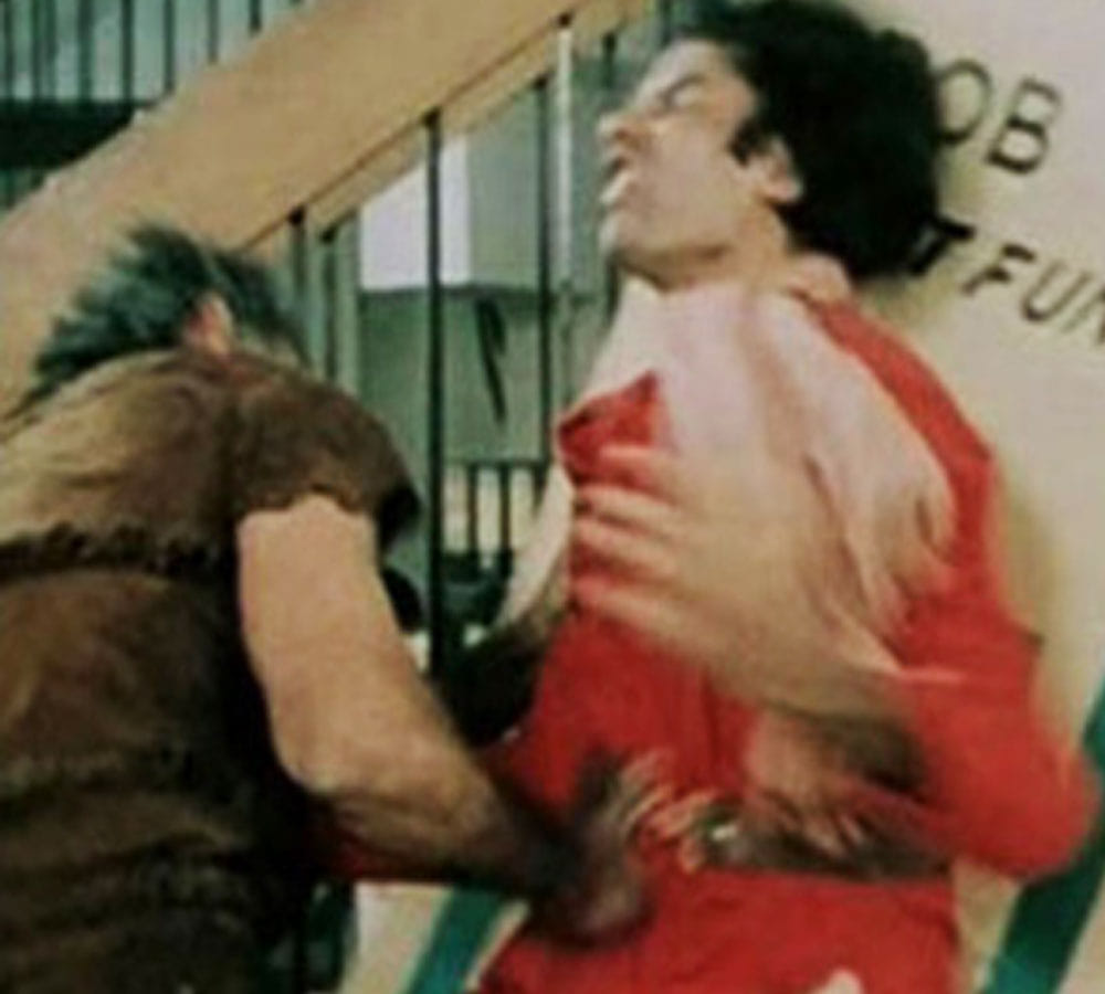 Actor Puneet Issar didn't get any work post 'Coolie' accident with Amitabh Bachchan