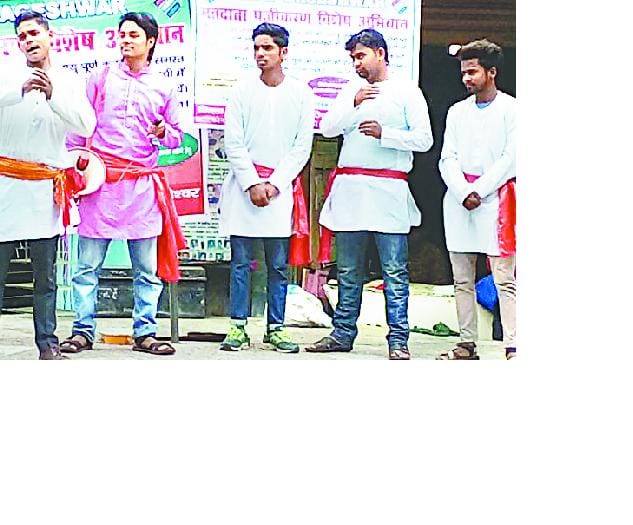 nukkad natak presented at kausani, raulyara[ vajyula