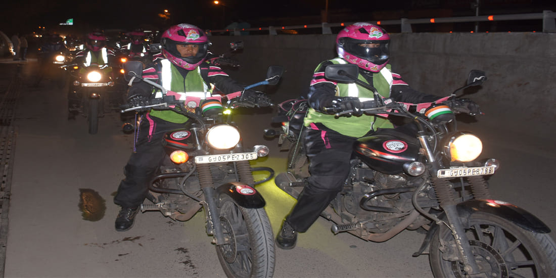biking queens give message for respect of women in kanpur