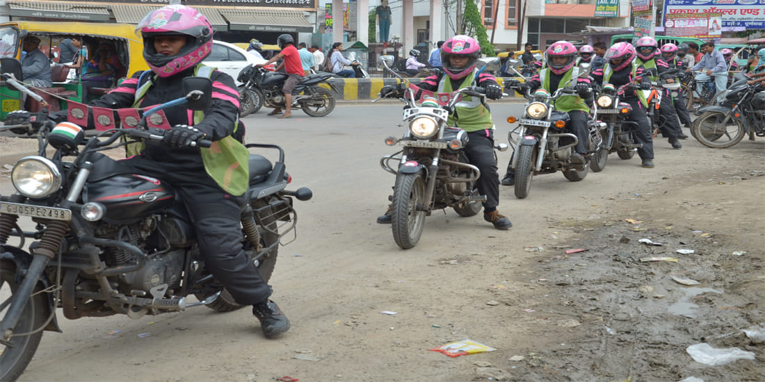 biking queens give message for respect of women in kanpur