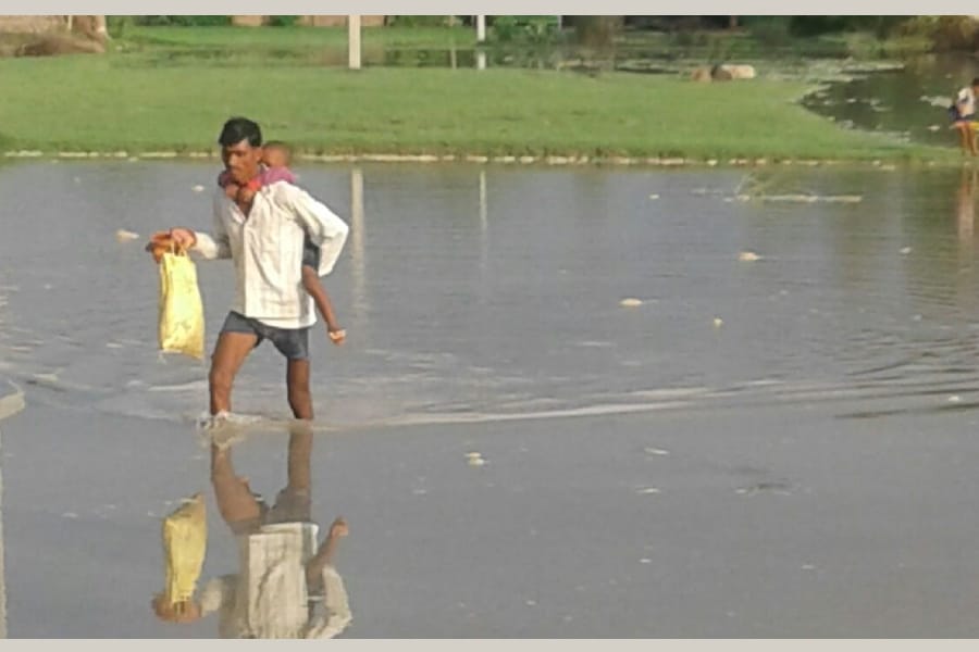 flood in districts in awadh in Uttar Pradesh.