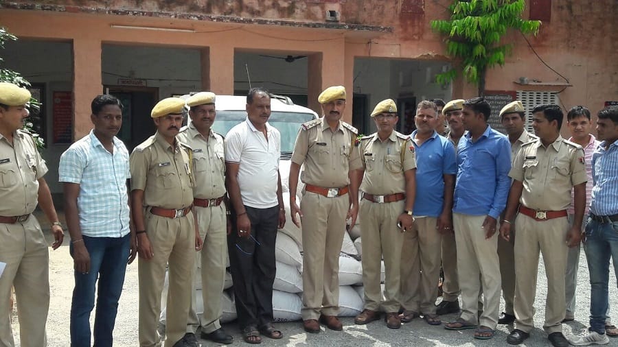 scorpio car carrying 256 kilogram doda post seized by jodhpur police 
