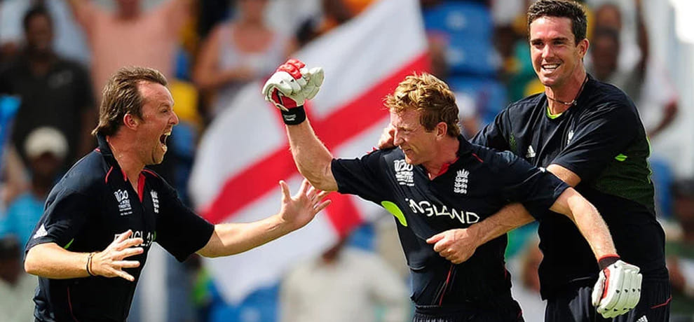 paul collingwood becomes most oldest player to hit century in t20 match