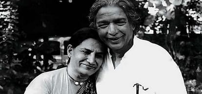 lyricist Kaifi Azmi wife and actress Shabana Azmi mother Shaukat Azmi passed away in age 90