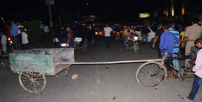 Rampant violence, stone on police, demolition of vehicles by jam