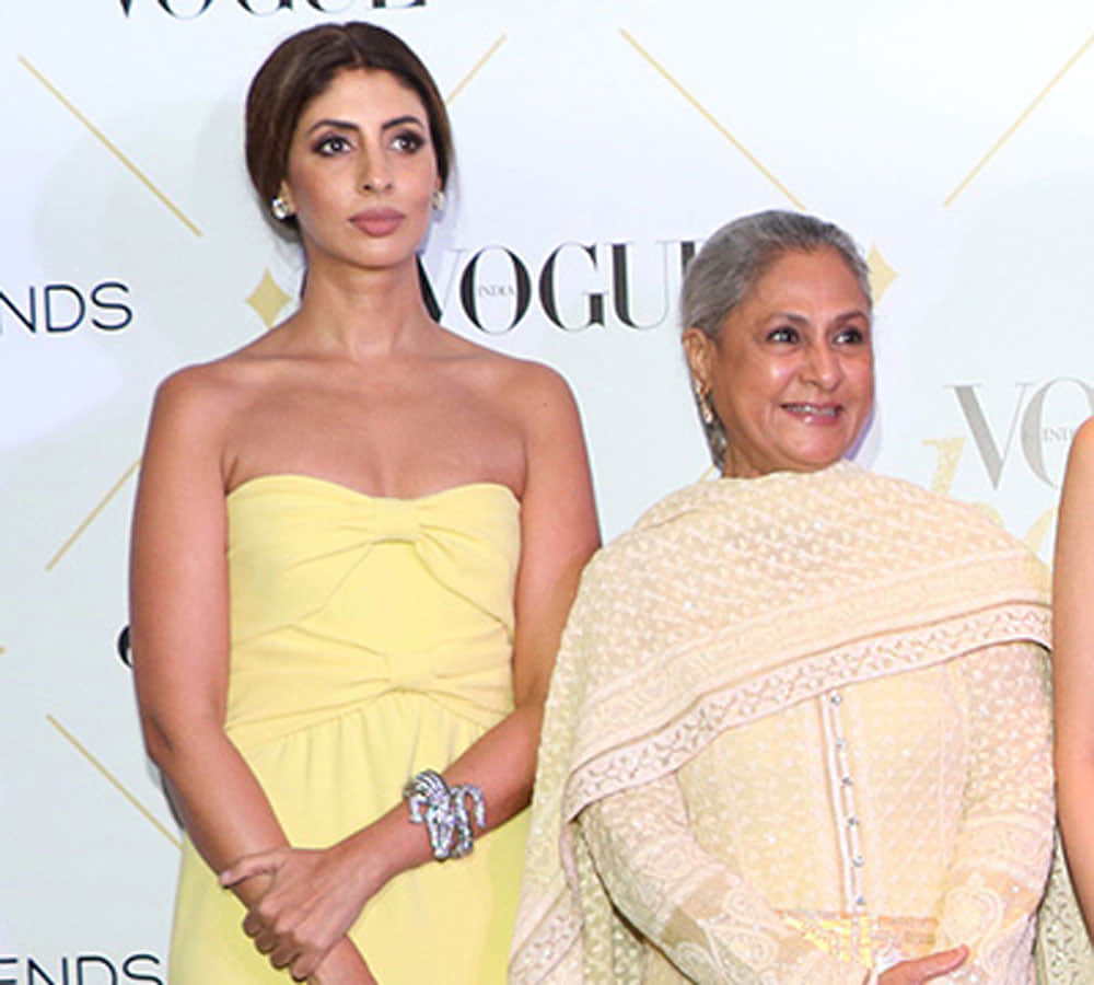 Navya Naveli Nanda first red carpet appearance with Amitabh Bachchan at Vogue Beauty Awards 2017