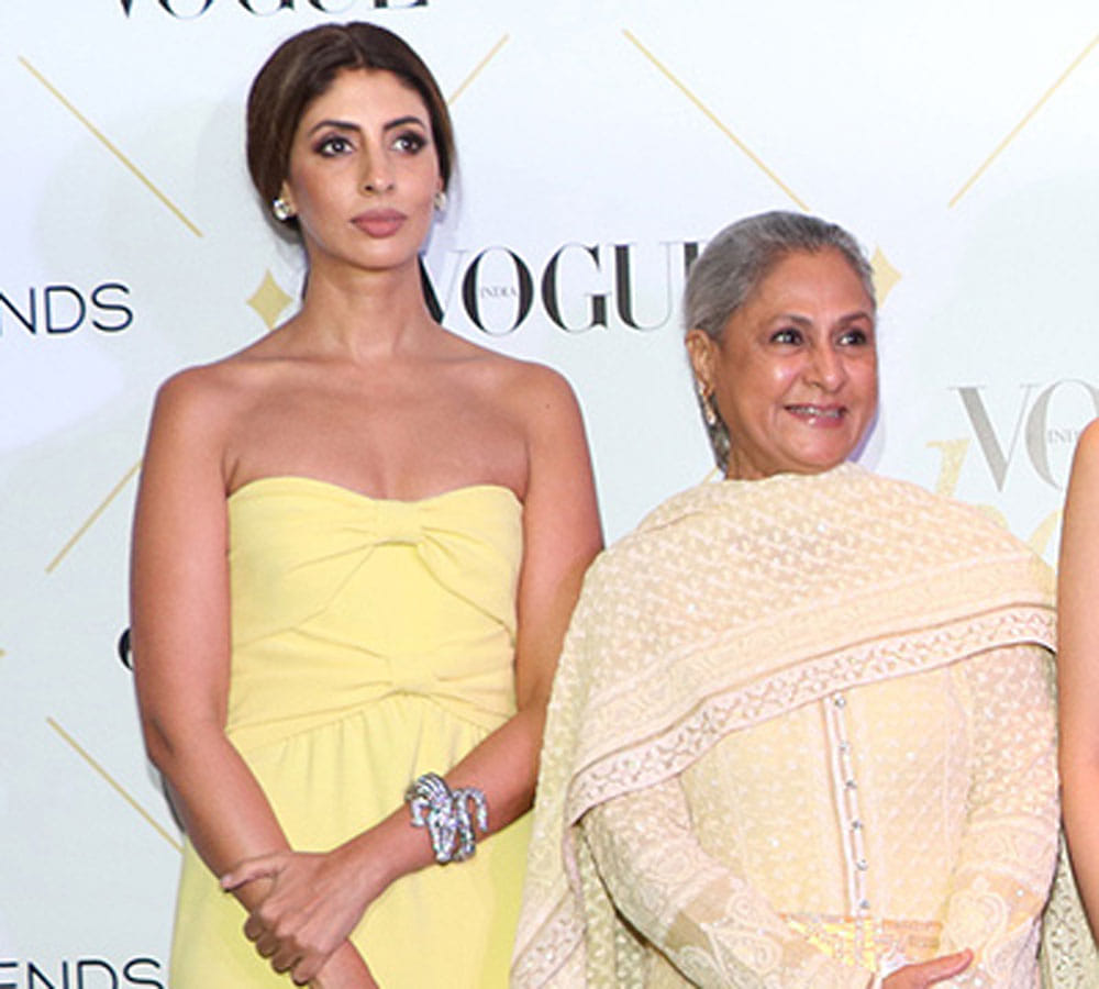Navya Naveli Nanda first red carpet appearance with Amitabh Bachchan at Vogue Beauty Awards 2017
