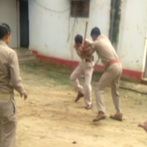 In the police station, beating two daroga, lots of kick-ups, see photos