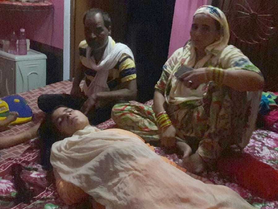 Bisauli women's peak, unconscious