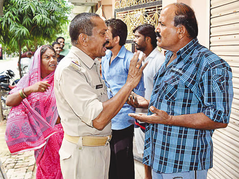 The leader of the defection of the encroachment