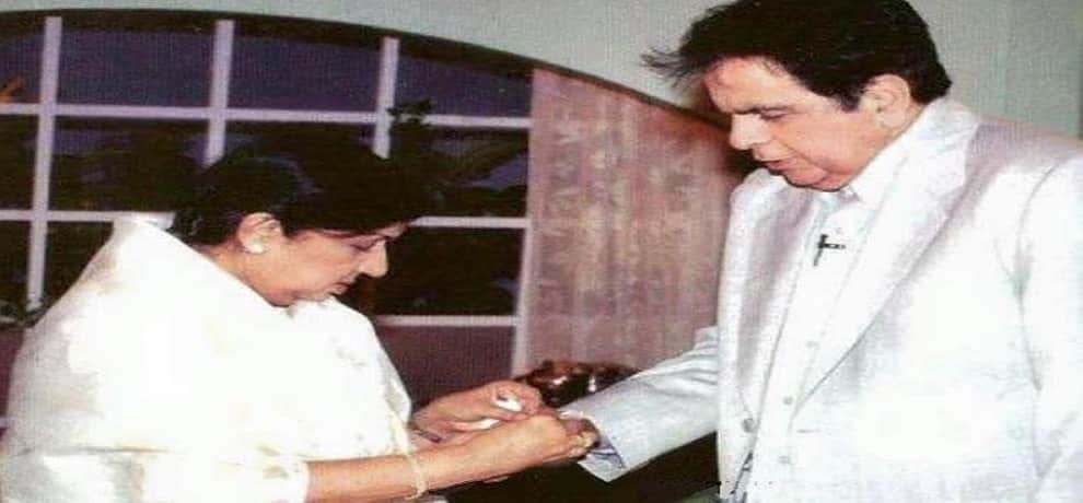 Dilip kumar and lata mangeshkar did not talk for 13 years because of this reason