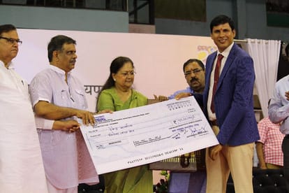 inside story of devendra jhajhariya 