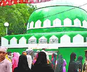 Savan mela witnessed thousands of people