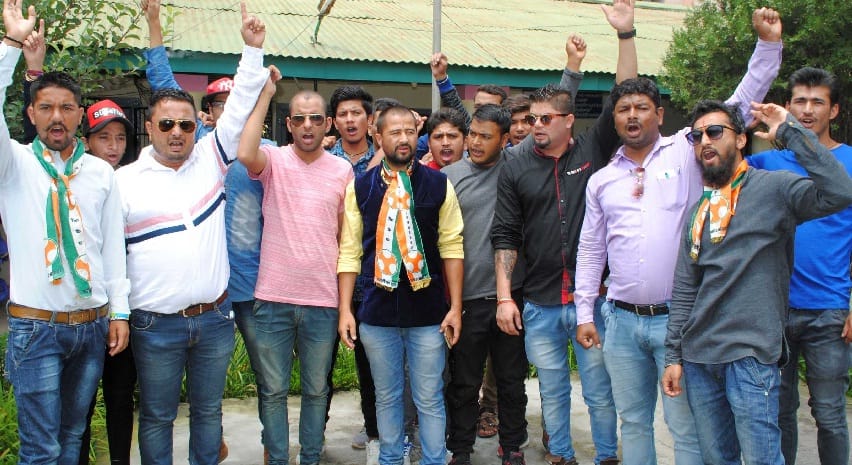 Fill the vacant posts of the educationists
