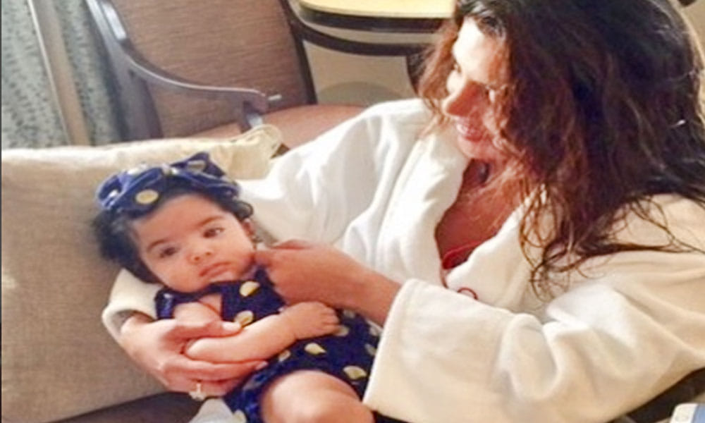 Priyanka Chopra Bonds With Her Niece Shares Pictures On Instagram