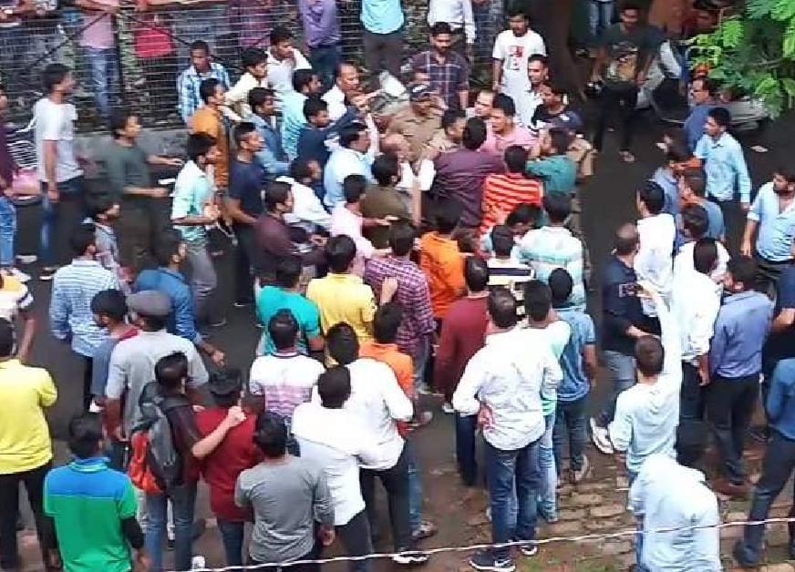 Lathi charge during fight between students in dav college dehradun