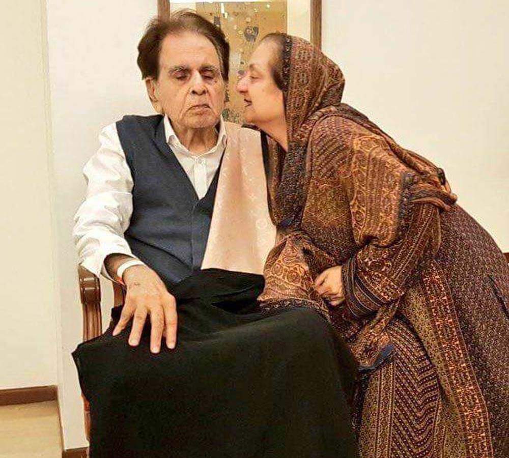 saira banu share dilip kumar health update by one minute voice message