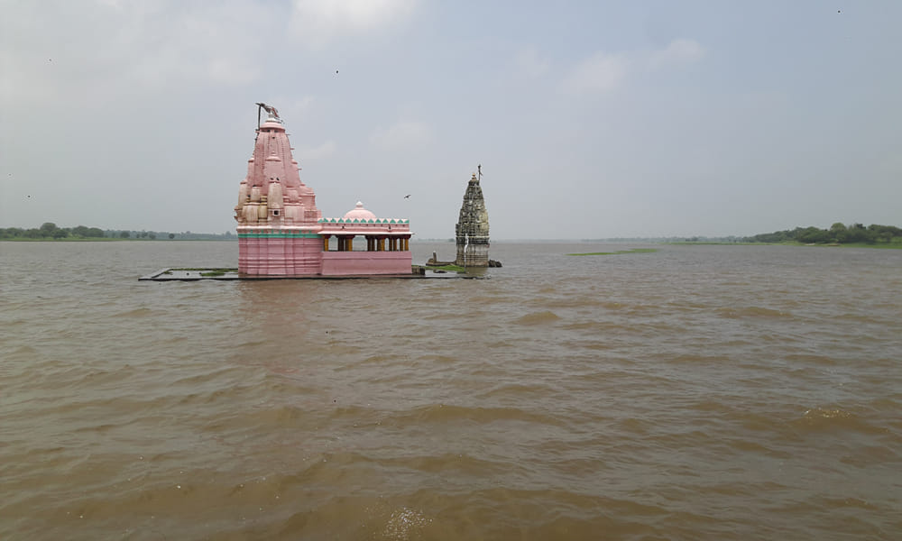know about sangmeshwara mahadev temple in gujrat