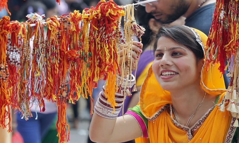 raksha bandhan 2017: raksha bandhan muhurat and time to tie rakhi