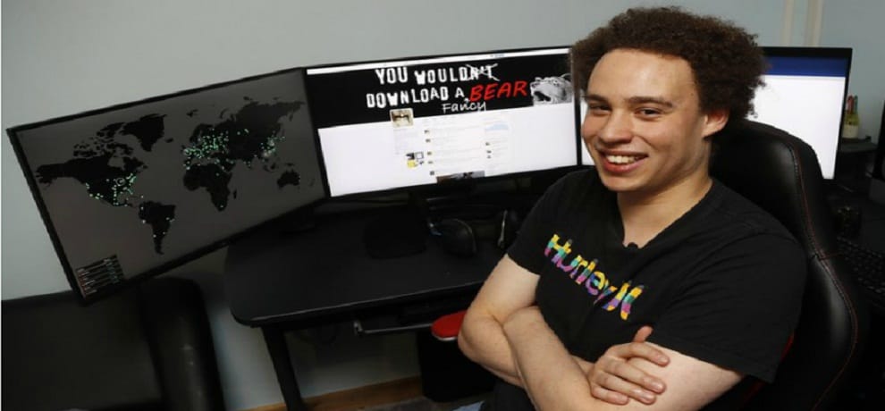 Marcus Hutchins  arrested for hacking in banking system