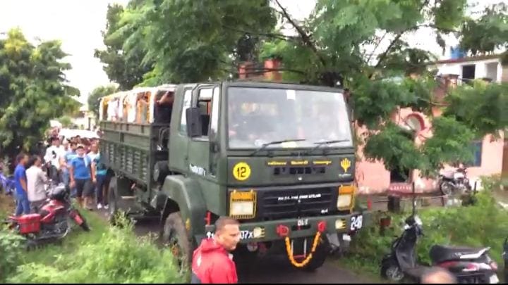   shopian encounter martyr major kamlesh pandey cremanation at haldwani