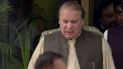 benefit for imran khan after nawaz sharif resign