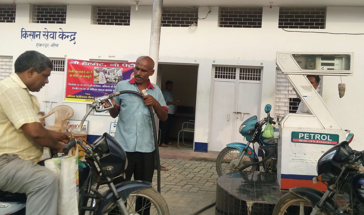 'No helmet, no petrol' air