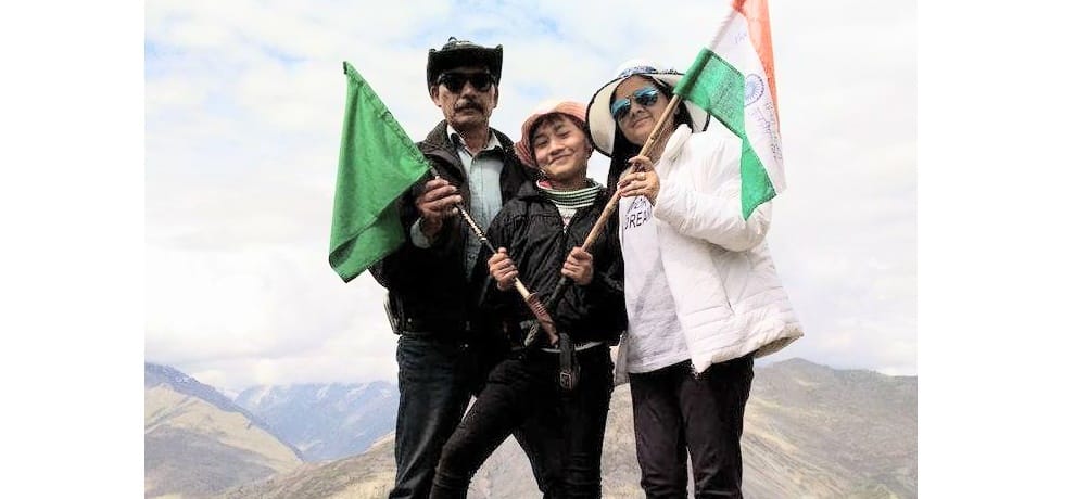 mandi daughter pari climb on mooling peak in lahaul spiti