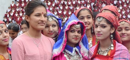cricketer sushma verma grand welcome in portmore school shimla 