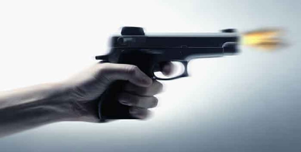 MLA sangeet som in the village quarrels, sticks Fierce, Firing