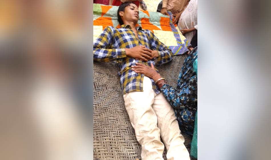after women men hair and beard also chopped in mewat and aligarh