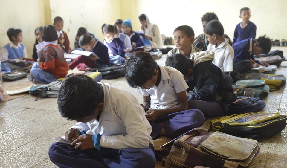 Peasants reading Guruji movement on children