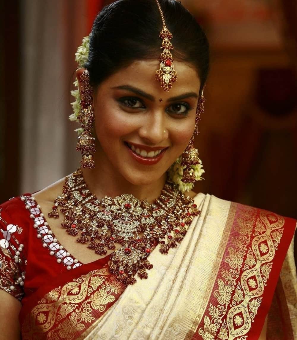 genelia dsouza birthday special love story 