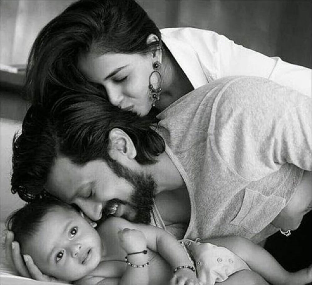 Genelia D Souza wishes husband Riteish Deshmukh on birthday