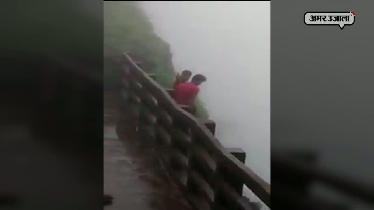 लाइव मौत 