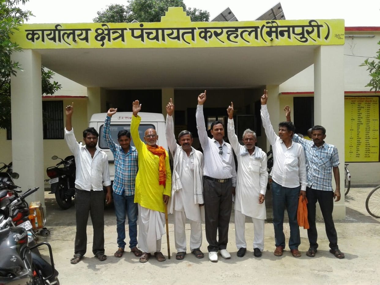 मरघट पर कब्जा, रोप दी धान की फसल