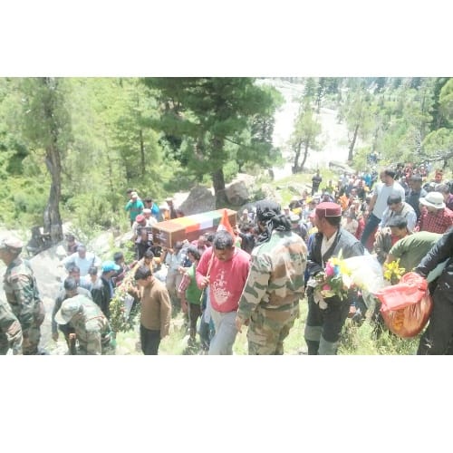 Himachal Indian army Sepoy Tanzin Chultim cremation in Lahaul
