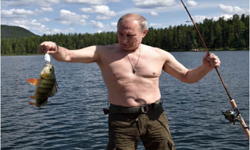 See in pics, Russia's Vladimir Putin bares chest on Siberian lake trip in mountain lake in Siberia