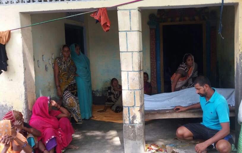 Elderly eaten poison, death on demolition of houses