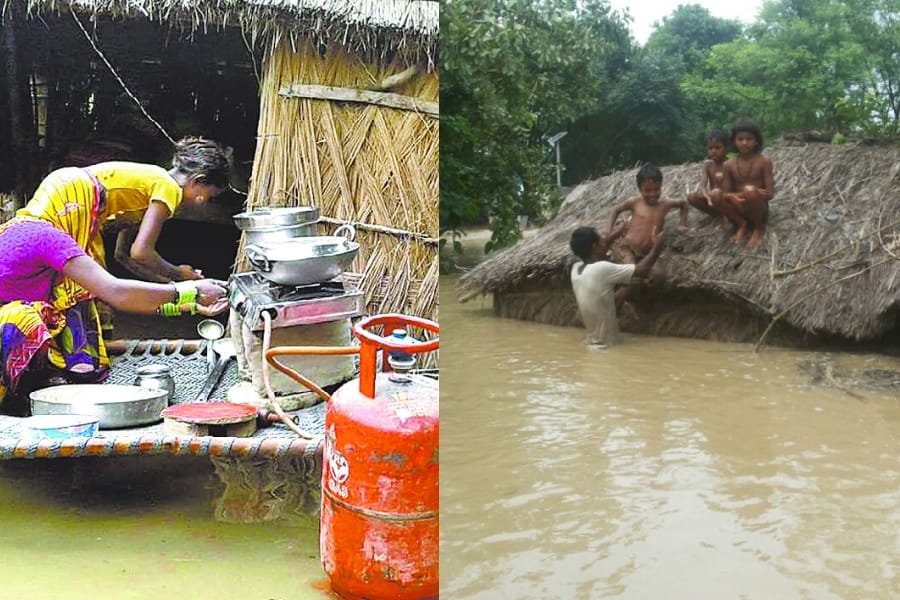 flood makes life tough in awadh in Uttar Pradesh.