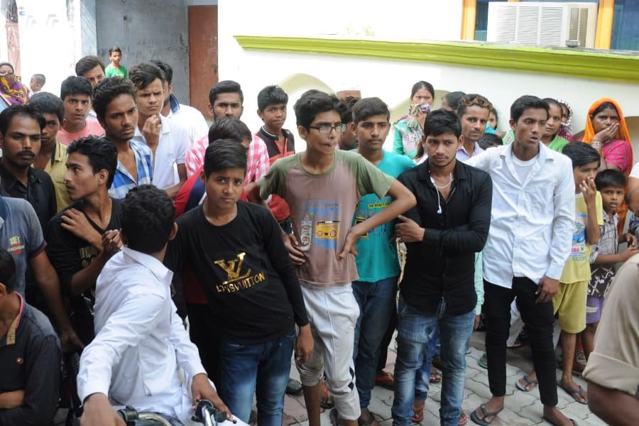 A women murdered in hasanganj area in Lucknow.