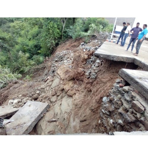 Himachal Cloudburst in Kullu district damages houses