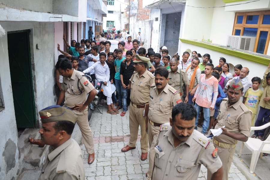 A woman murdered in hasanganj in Lucknow.