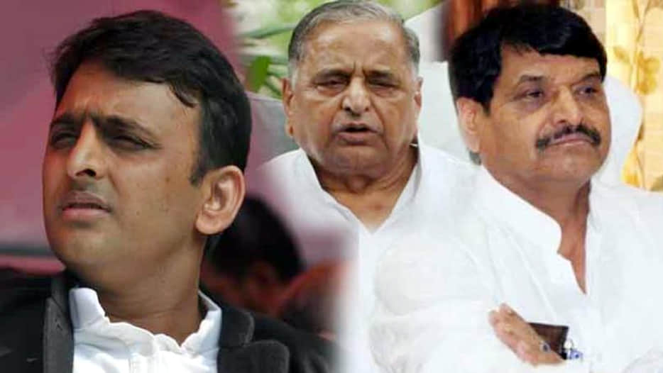 Mulayam and Akhilesh not reach in saifai