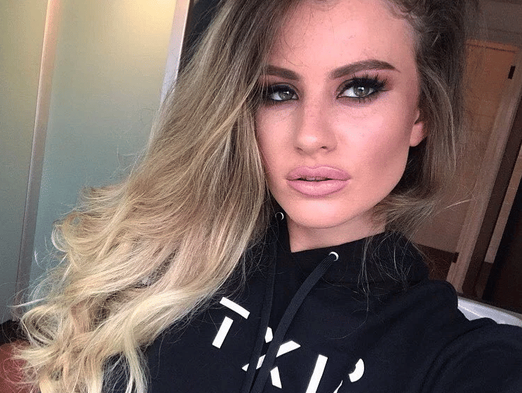 British Model kidnaped And Trying To Sell Her On The Internet