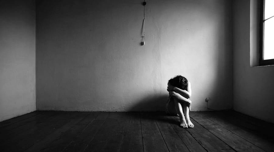 girl molested in gurugram after man entered in home