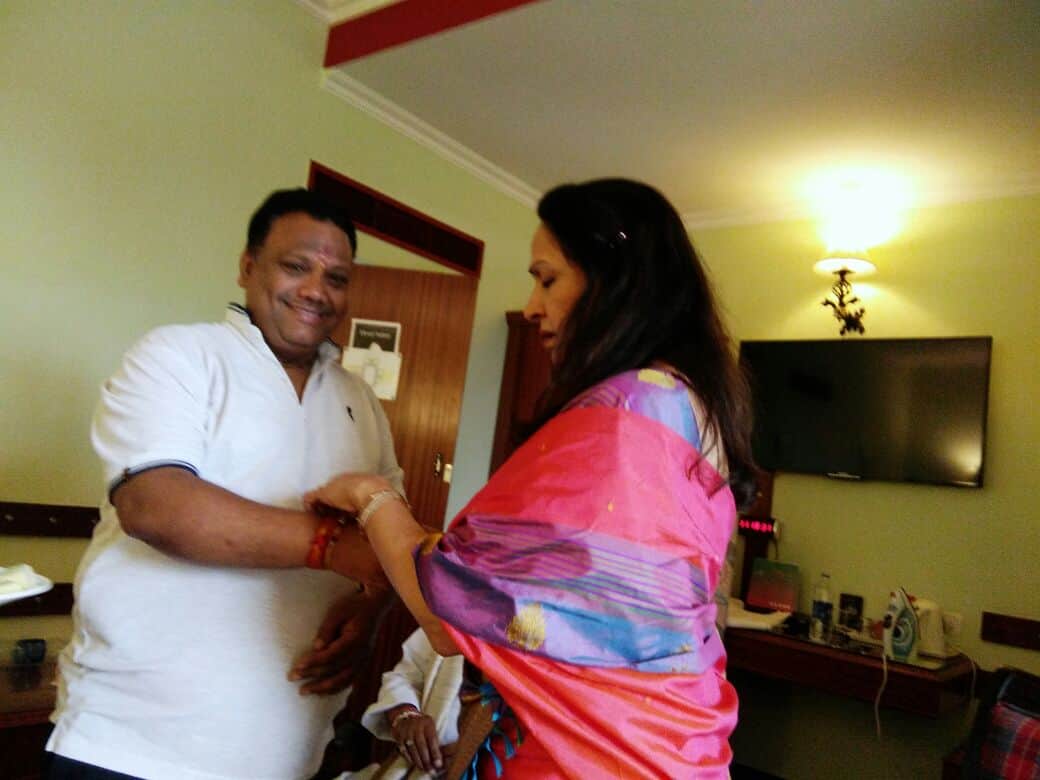 hemamalini celebrated rakshabandhan in mathura