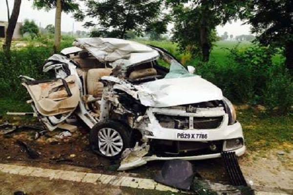 Big accident in moga, 4 people killed