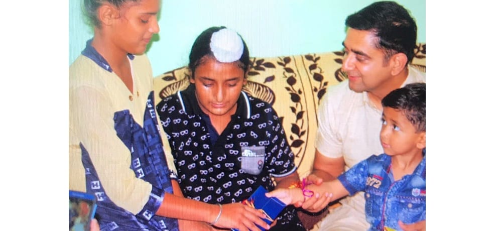 kullu dc IAS Yunus Khan celebrated rakhi with Martyr Paramjeet singh family