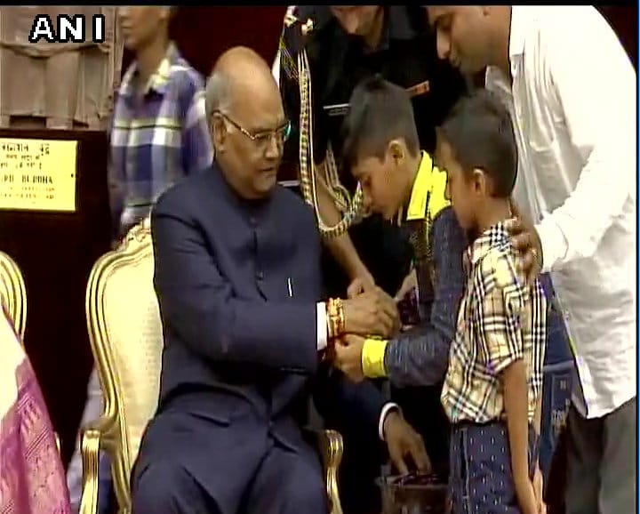 Raksha Bandhan Celebration from Ramnath Kovind to Lalu prasad yadav